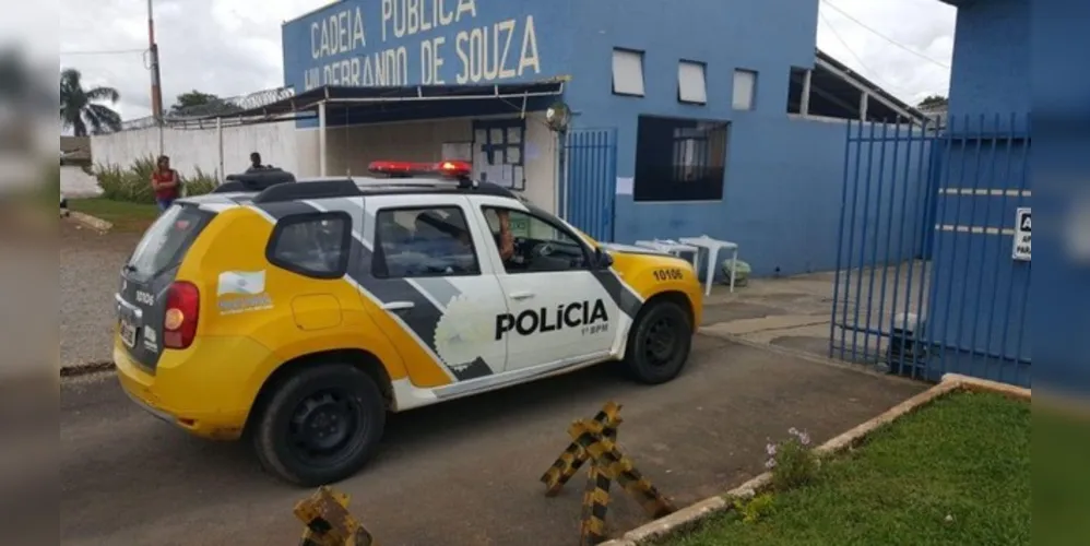 Câmeras de segurança flagraram o suspeito que acabou detido