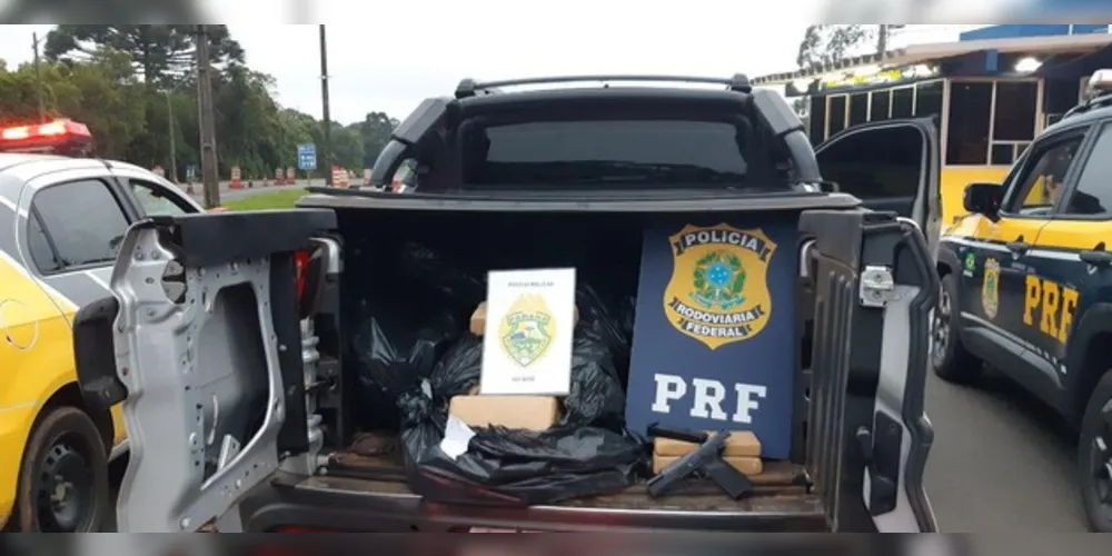 Imagem ilustrativa da imagem Policias detêm carro com mais de 150 KG de drogas