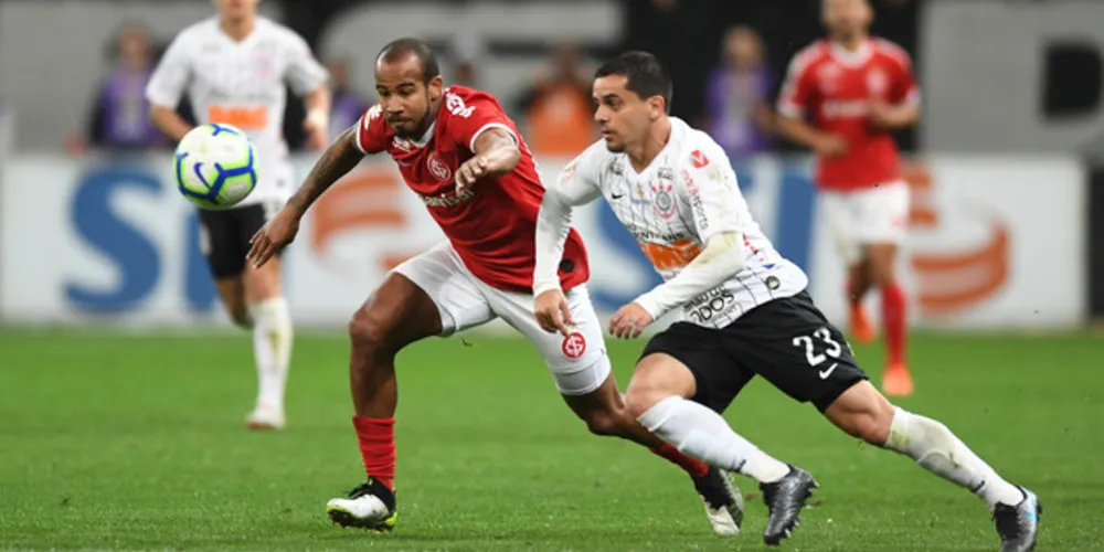 Apesar das boas chances, equipes não conseguiram balançar as redes neste domingo