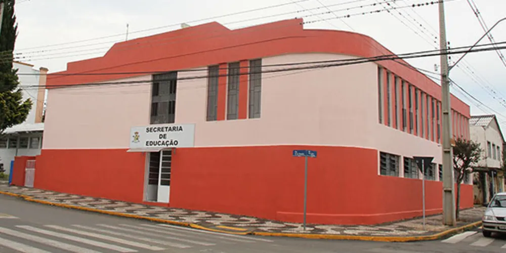 Salários variam de R$ 1.278,68 a R$ 3.568,68