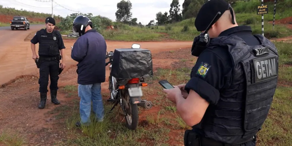 O grupamento Getam deflagrou a "Operação Bloqueio", onde foram abordadas 45 pessoas e fiscalizados, 30 veículos e 42 motocicletas