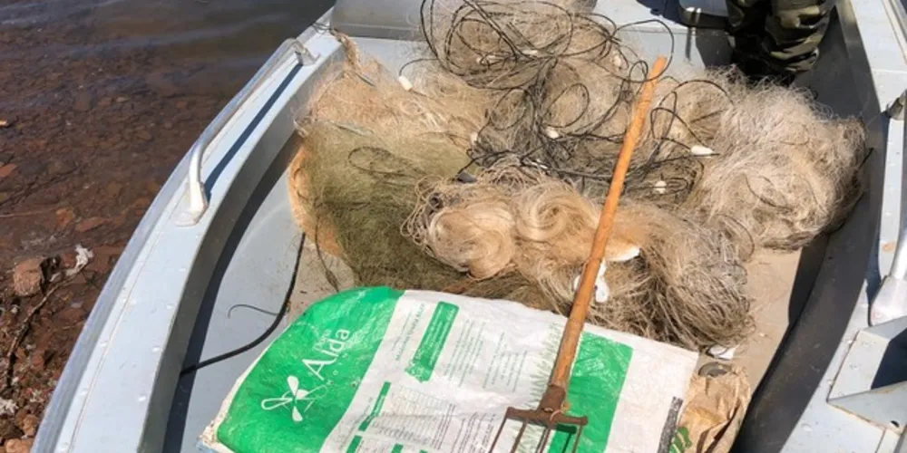 Os materiais foram encaminhados ao 1º Pelotão de Polícia Ambiental para posterior destruição