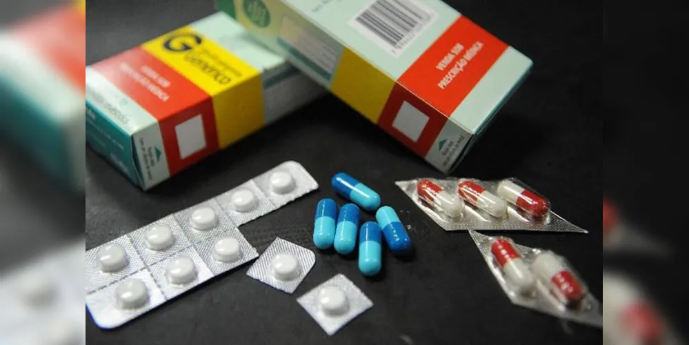 A OMS estima que pelo menos 700 mil pessoas morrem por ano devido a doenças resistentes a medicamentos antimicrobianos 
