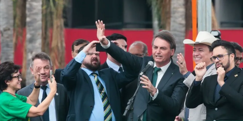 Presidente anunciou desfiliação do PSL nesta semana
