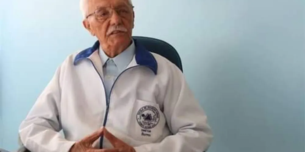 Velório de 'Seu Barros' ocorre na sede da Guarda Mirim, na Vila Estrela, a partir das 17 horas