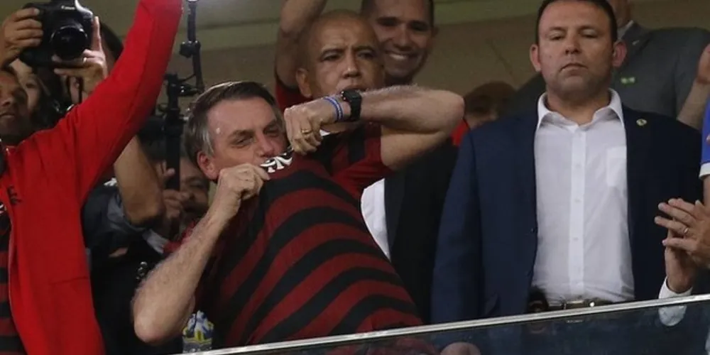 O presidente reforçou apoio ao time carioca disputa na final da Taça Libertadores contra o time argentino River Plate