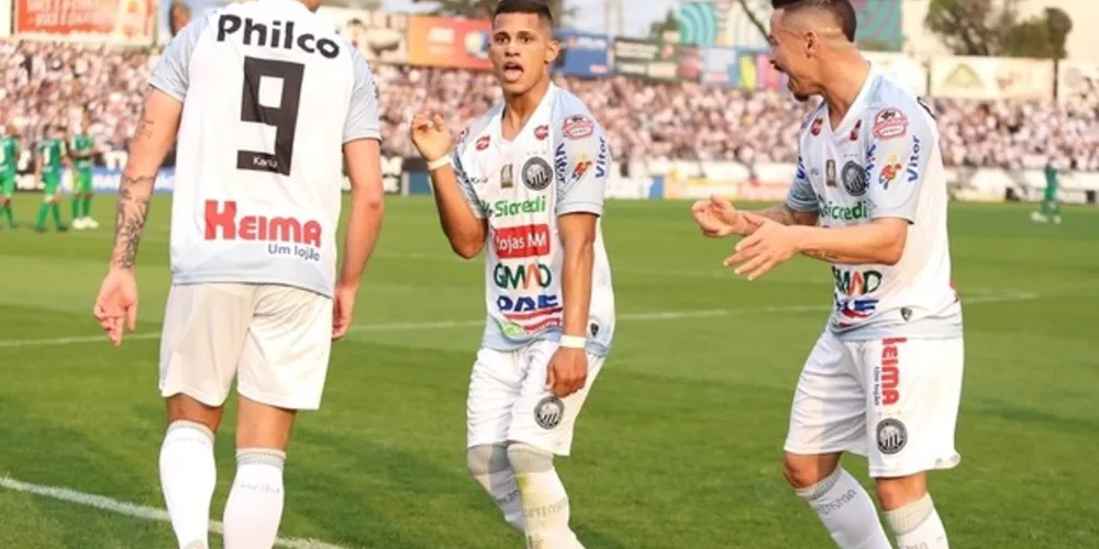 Maílton marcou 4 gols no Brasileiro pelo Operário