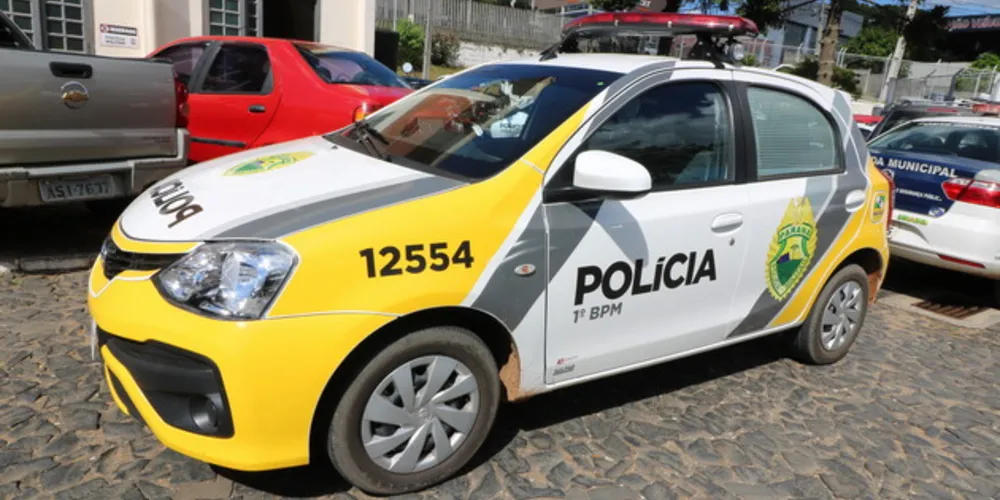 Jovem foi detido por passageiro até chegada da PM