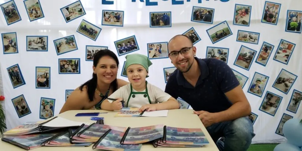 Após projeto sobre educação alimentar, crianças da Educação Infantil ‘assinaram’ livro com receitas saudáveis

