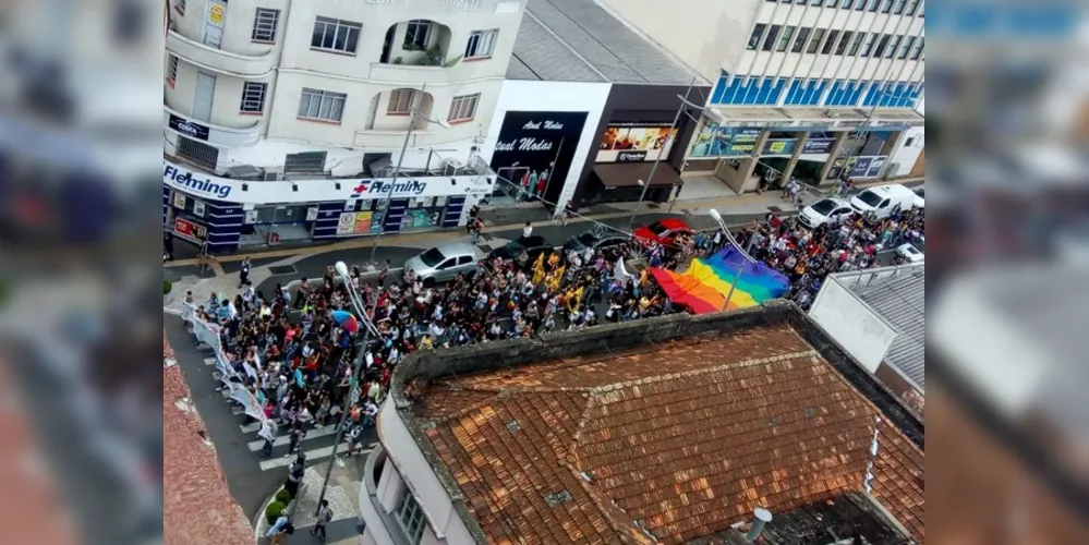 Marcha percorreu a avenida Vicente Machado