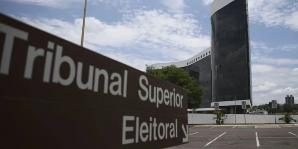 TSE avalia coleta de assinaturas eletrônicas para viabilizar novos partidos