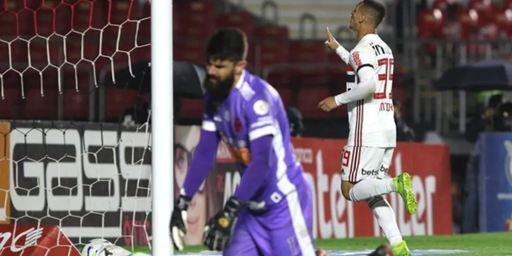 Tricolor reencontra caminho das vitórias no duelo contra o Vasco