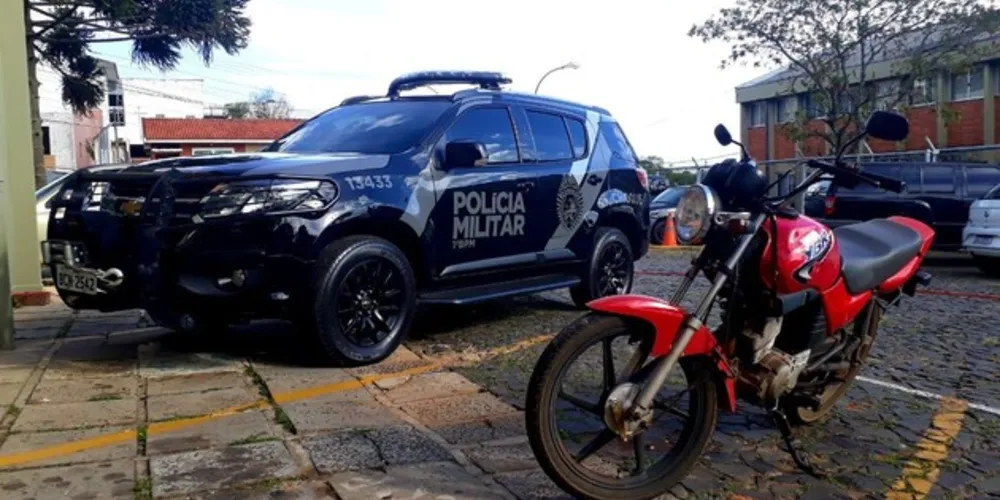 Imagem ilustrativa da imagem PM localiza motocicleta furtada em Oficinas