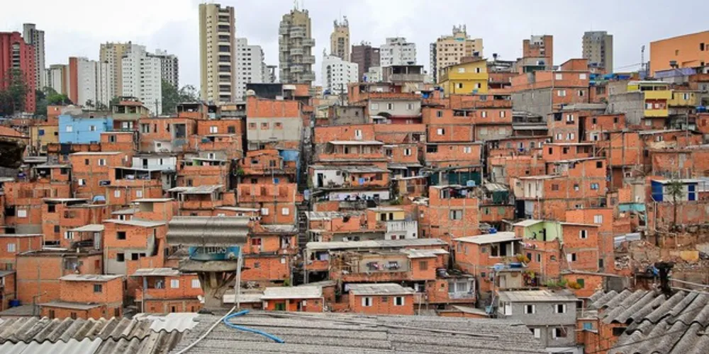 Tragédia aconteceu em baile funk na madrugada deste domingo em São Paulo