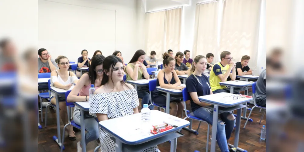 
As questões serão vocacionais sobre as disciplinas específicas do curso escolhido.