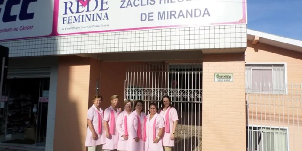 O bazar teve início nesta segunda (2) e segue até sexta (6), com atendimento das 9h às 17, na sede da instituição