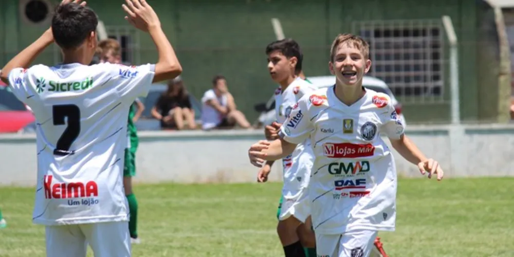Na categoria sub-11, o Operário ficou com a 3ª colocação geral