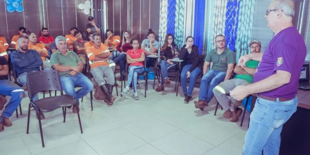 Com o encerramento do Outubro Rosa e Novembro Azul, empresas dão continuidade à campanha de cuidados com a doença entre os funcionários

