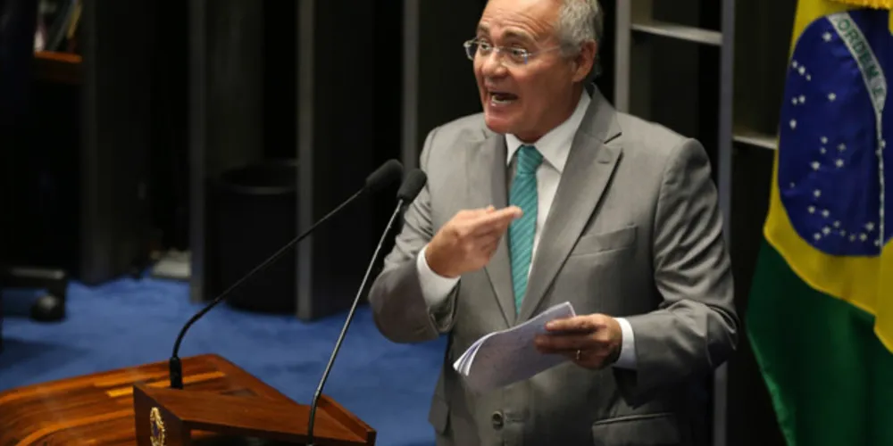 Colegiado entendeu que há indícios para tornar senador réu em processo criminal