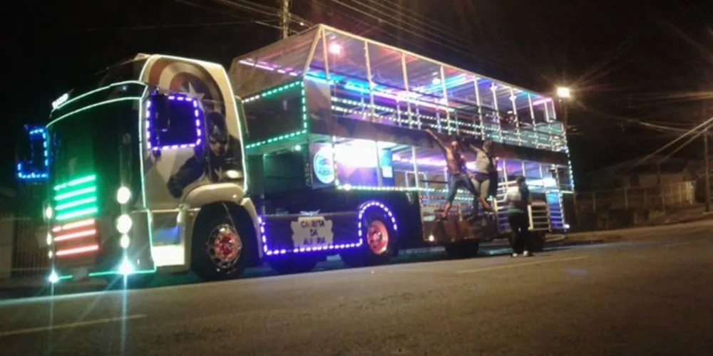 Opção de entretenimento atrai jovens e adultos para um passeio animado