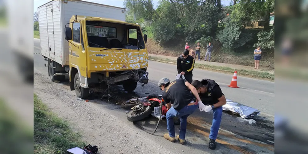 Acidente aconteceu na Rodovia dos Minérios na manhã deste sábado