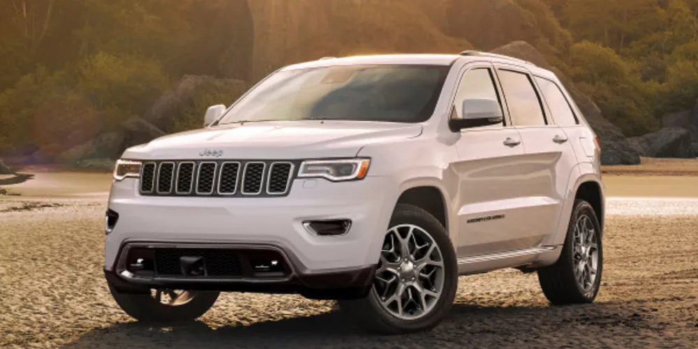 Entre as novidades no Grand Cherokee, há controle adaptativo de velocidade