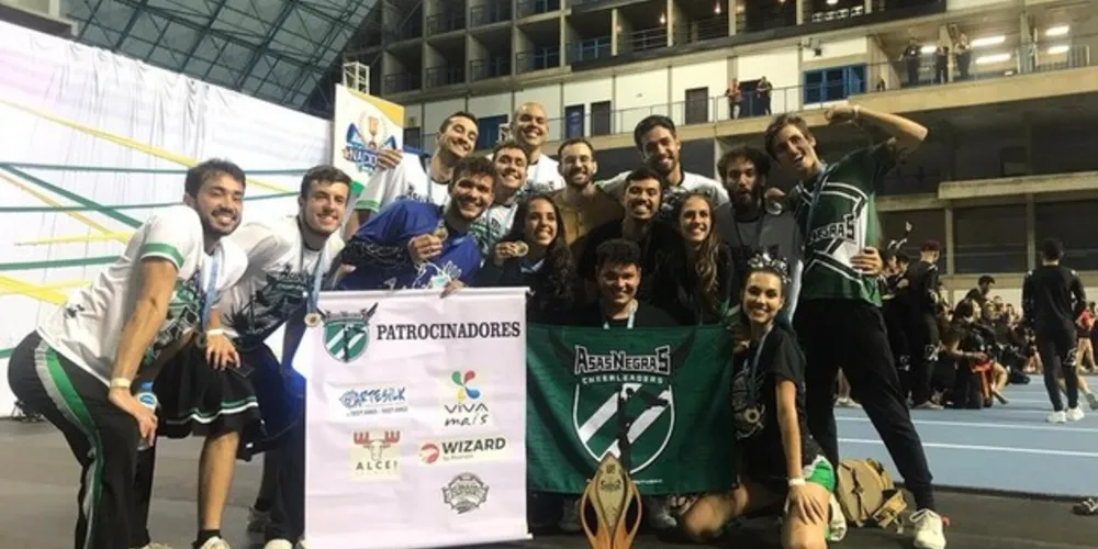 Asas Negras da UTFPR conquistaram a primeira colocação geral no Campeonato de Cheer & Dance em Campinas-SP
