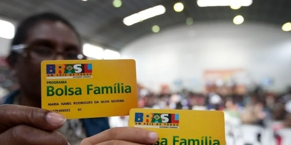 O benefício extra será pago com o mesmo cartão, nas mesmas datas e por meio dos mesmos canais pelos quais os beneficiários recebem as parcelas regulares do programa