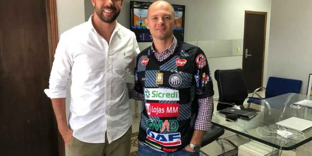 Tiago Alencar, cumpriu um estágio com duração de quatro dias na sede do Santos Futebol Clube