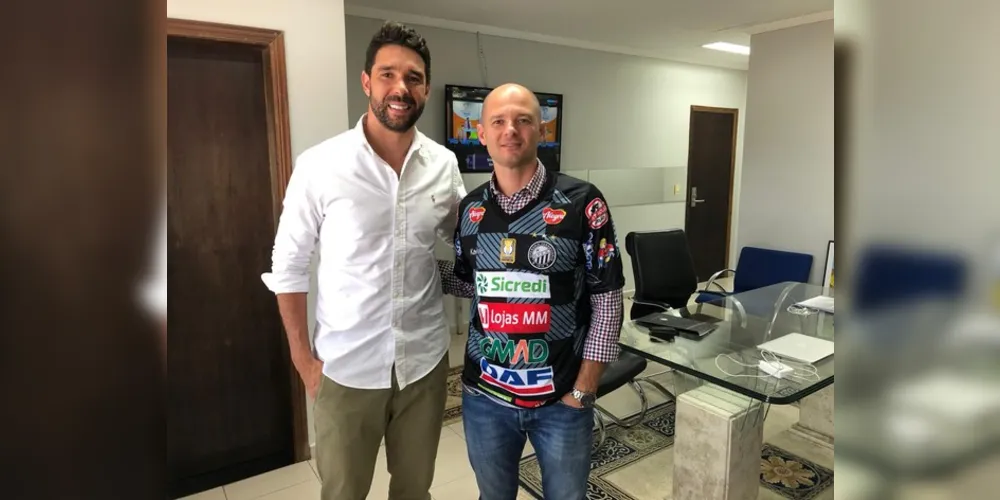 Tiago Alencar, cumpriu um estágio com duração de quatro dias na sede do Santos Futebol Clube