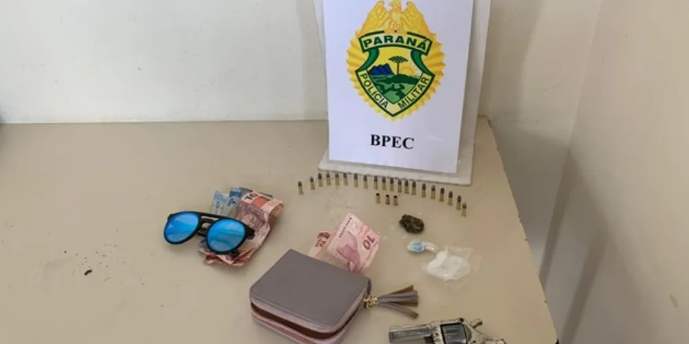 Imagem ilustrativa da imagem PM detém cinco pessoas após disparo de revólver