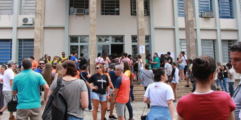 Resultado estará disponível em todas as plataformas do portal a depois das 14 horas. Equipes percorrerão a cidade para mostrar a festa dos aprovados