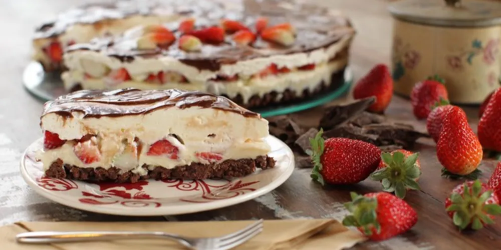 Clientes podem encomendar tortas, doces, bolos e salgados até 23 de dezembro