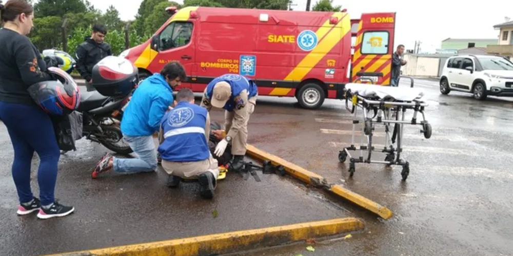 O acidente e mobilizou equipe do Siate do Corpo de Bombeiros e o Pelotão de Trânsito da Polícia Militar.