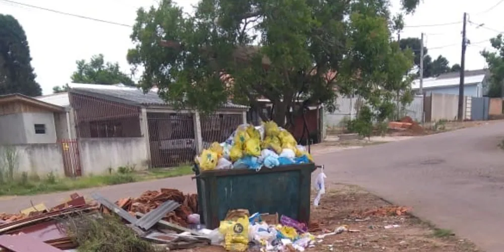 Secretaria de Meio Ambiente de Carambeí destaca que iniciativa tem como objetivo evitar o descarte de outros materiais

