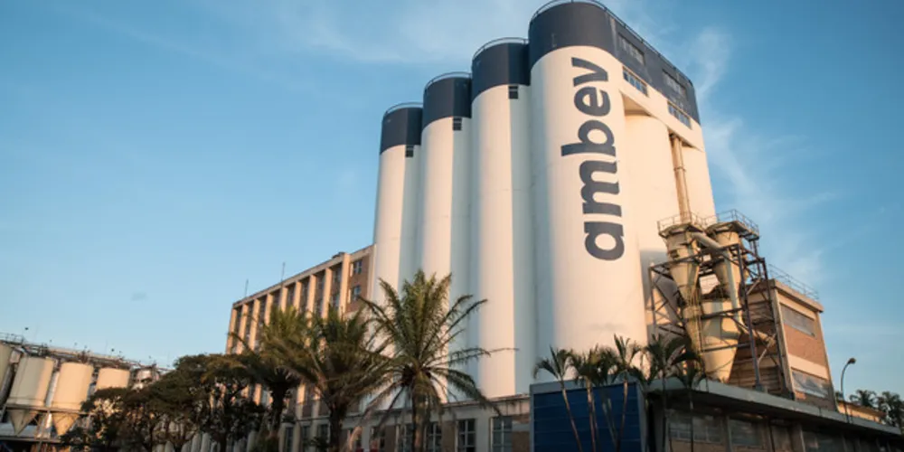 A parceria vai ampliar a plataforma gratuita Save Energia, lançada este ano pela Ambev para compartilhar conhecimento e boas práticas em gestão energética