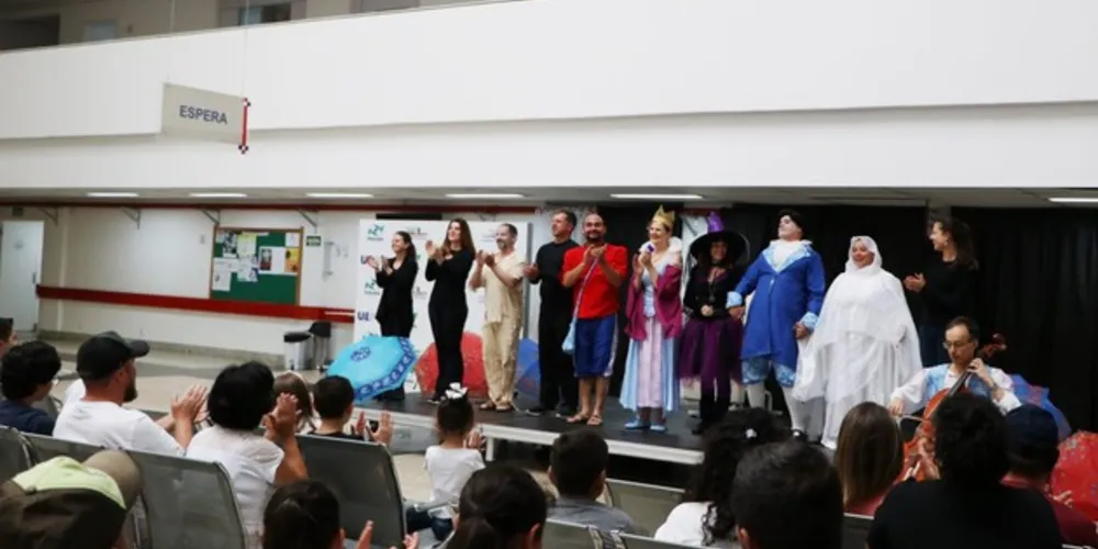 A iniciativa é do grupo de teatro da OAB Paraná e Caixa de Assistência dos Advogados do Paraná.