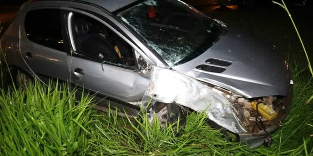 Acidente ocorreu por volta das 22h40