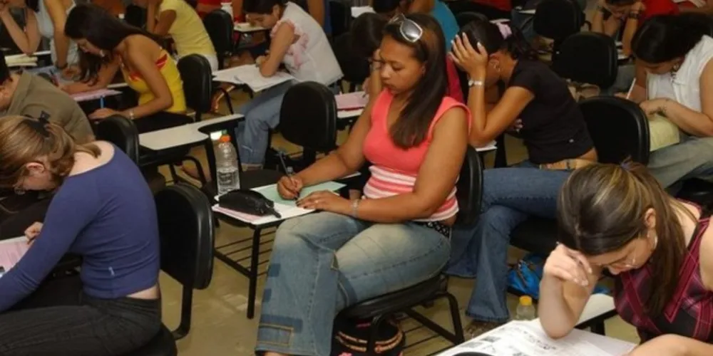 O ProUni é voltado para candidatos que não tenham diploma de curso superior e que participaram do Enem 2018
