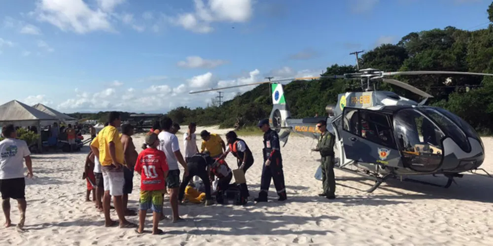 Em uma semana, aeronave do BPMOA salvou 13 pessoas no litoral paranense