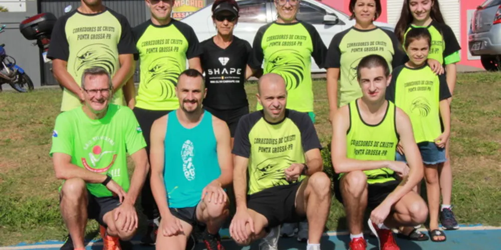 Corrida de rua mais tradicional do país reúne 35 mil atletas em percurso que passa por cartões postais de São Paulo