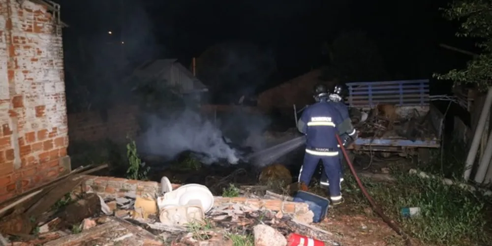 Imagem ilustrativa da imagem Incêndio em residência no Paraíso mobiliza bombeiros