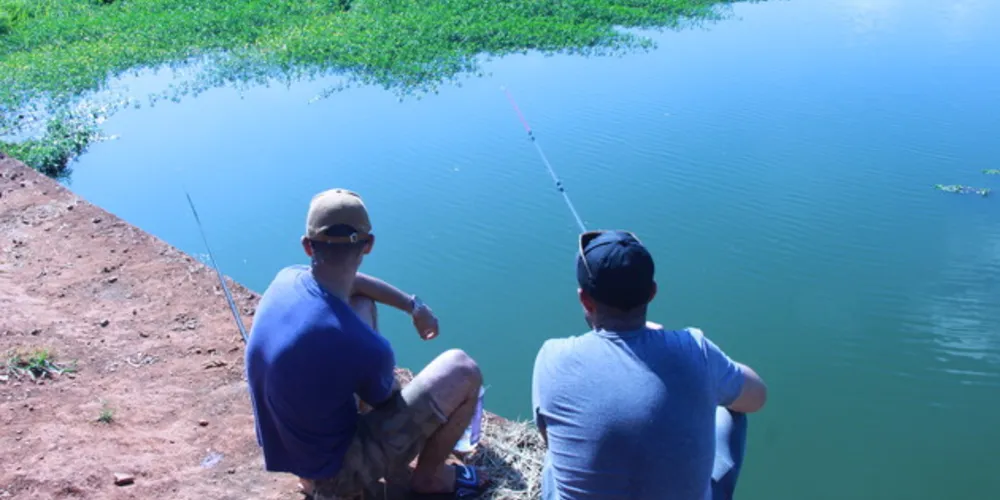Moradores já realizaram a pesca no primeiro dia do ano
