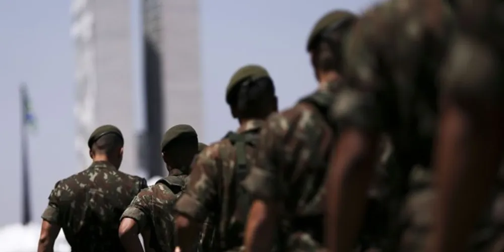 Em 2020, a  expectativa do Ministério da Defesa é que 100 mil jovens sejam incorporados