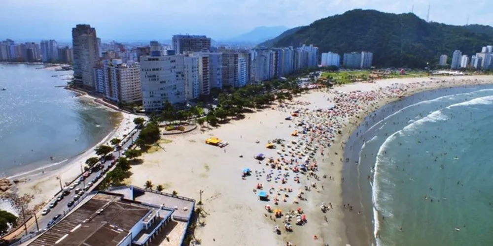 Vítima, de 75 anos, estava tomando banho de sol quando foi atingida por veículo, no dia 29 de dezembro