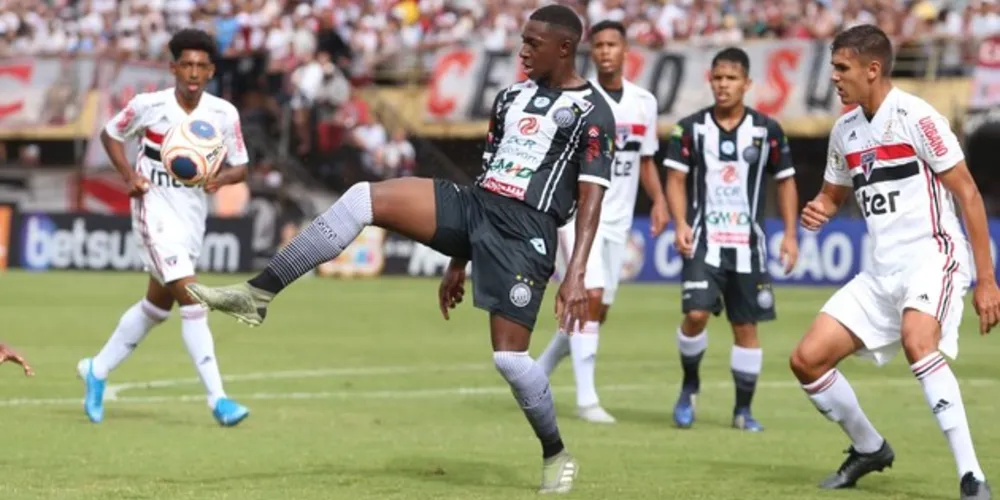 Comandados de Joel Preisner buscam manter mesmo desempenho da estreia na partida desta terça|