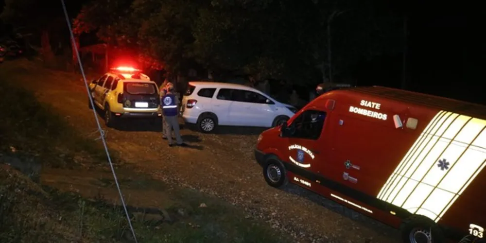 Confusão na madrugada desta quarta mobilizou PM e bombeiros até a Vila Santana