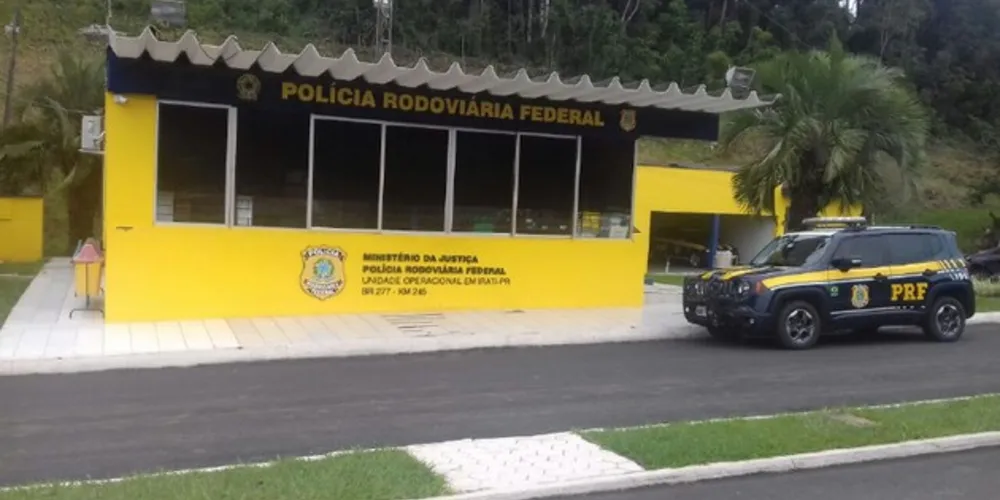 Equipamentos foram apreendidos em abordagem no posto Irati da PRF