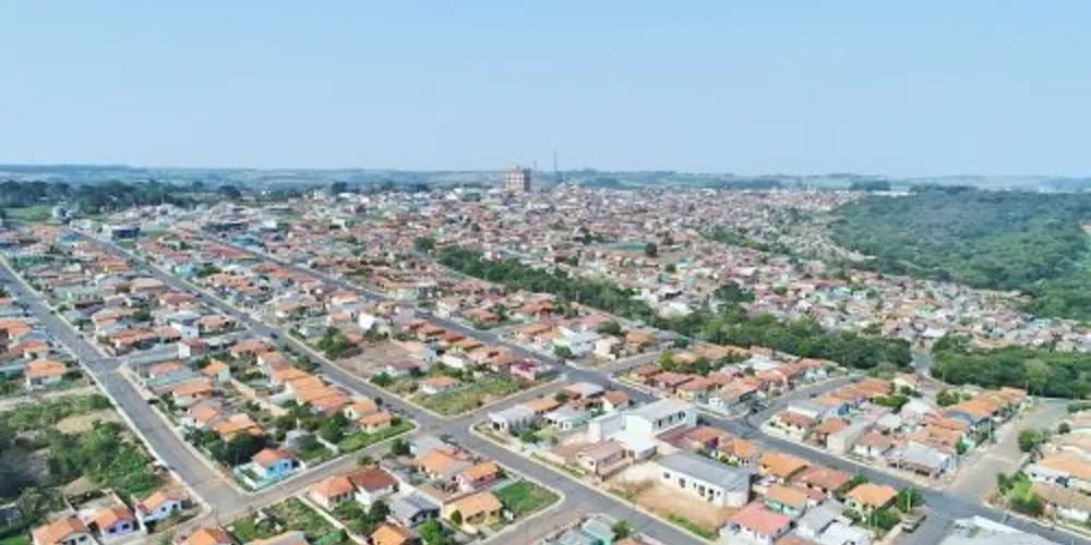 Em torno de 200 proprietários de terrenos sem edificação na zona urbana serão notificados nas próximas semanas.
