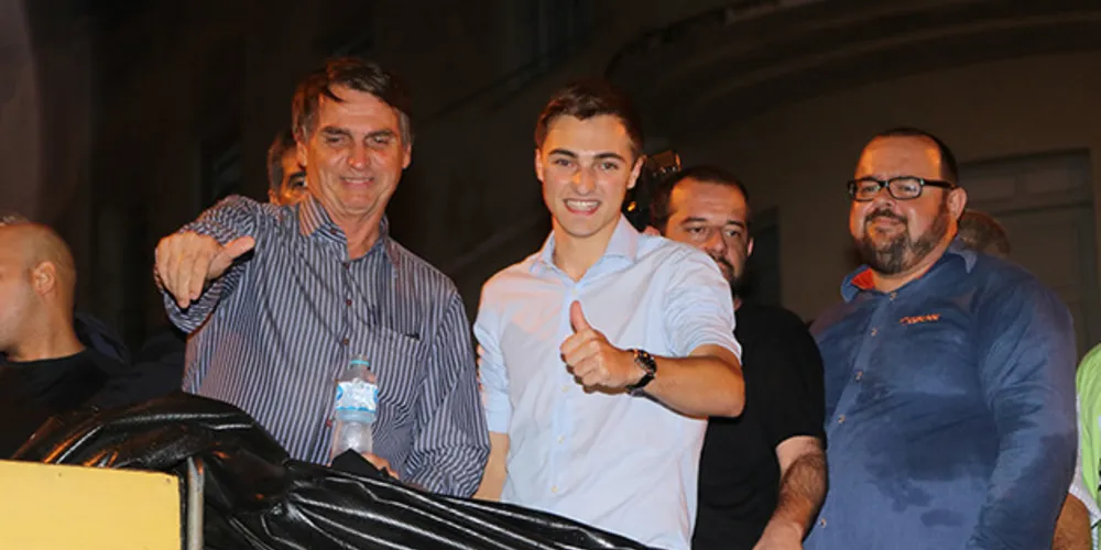 Bolsonaro cumpriu agenda em Ponta Grossa ao lado de Ricardo Zampieri, em março de 2018